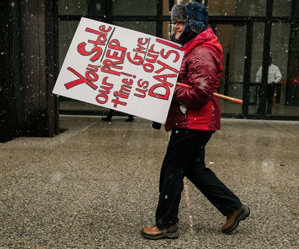 Chicago Schools, Union Reach Agreement to End Strike