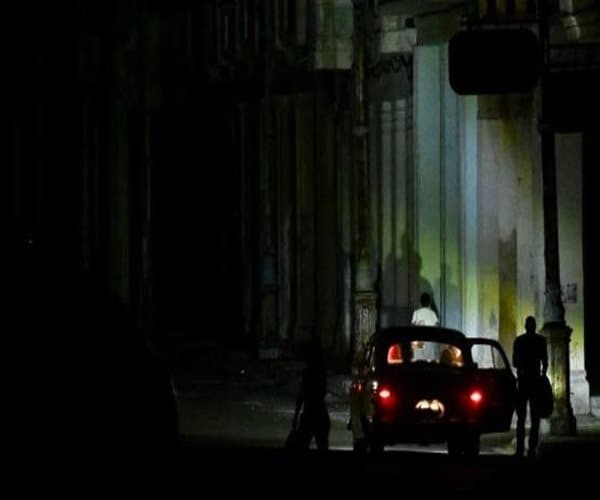 Trump Vows to 'Take' Cuba as Island Reels From Oil Embargo