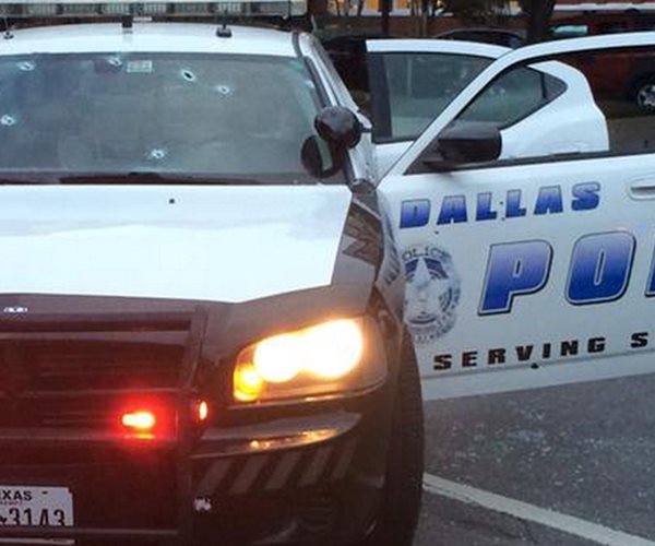 Dallas Paramedic Shot, Taken to Hospital for Surgery