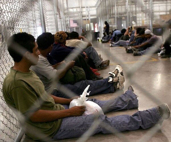 Defense Dept. Attorneys to Help DOJ Prosecute Immigration Caseload