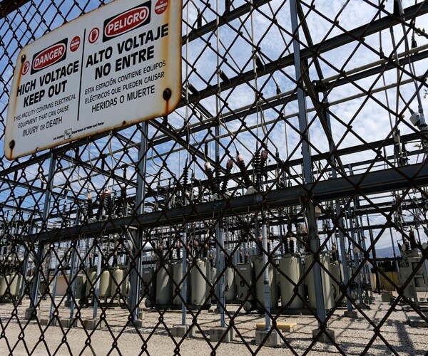 Supreme Court to Hear Bid to Curb EPA Power to Regulate Coal, Power Company Emissions