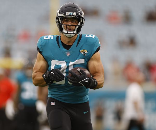 Tim Tebow's NFL Comeback Ends as Jaguars Cut Him