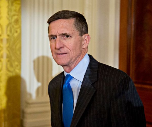 WSJ: US Intel Investigated Flynn's Communications With Russia