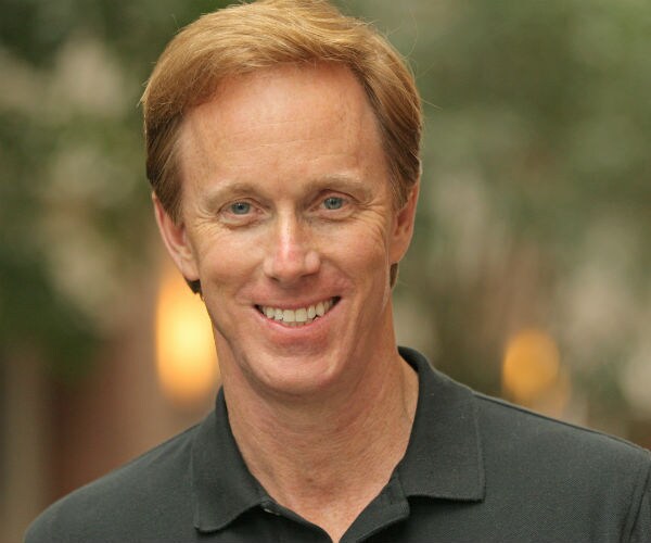 Music Service Pandora Names Dish Streaming Exec Lynch as CEO