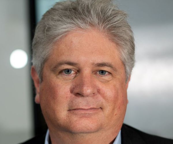 Apple and Amazon 'Committed' to Big Screen, Says Theaters Boss