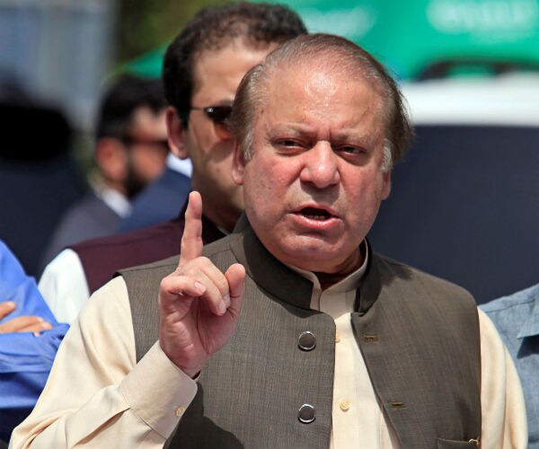 Sharif Formally Steps Down as Pakistan's PM