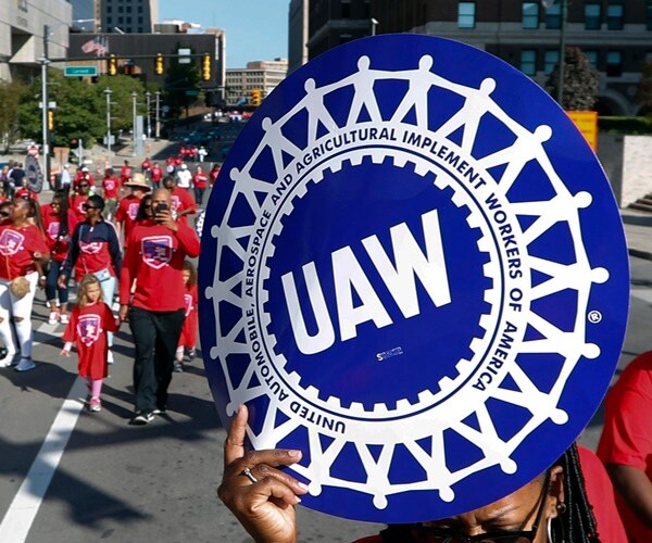 Reformers Take 6 of 14 UAW Board Seats, Could Win Majority