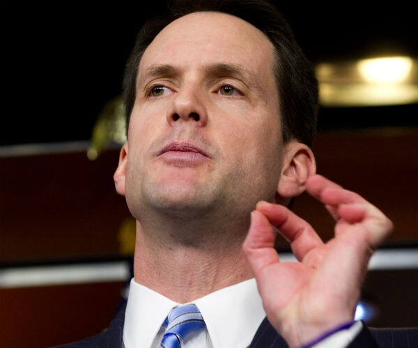 Rep. Himes: Nothing Keeping Trump From Stopping Separations