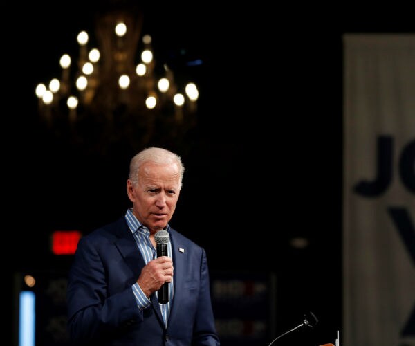 joe biden campaigning in iowa