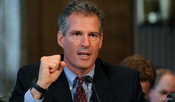Scott Brown on Political Future: 'I'm Going to Play a Role'