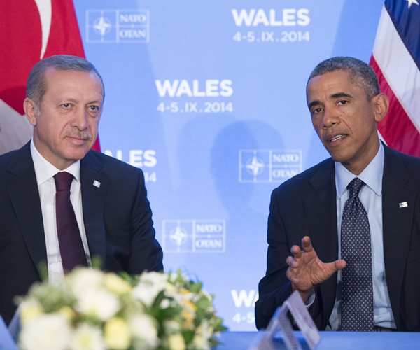 Obama, Erdogan Vow to Step Up Islamic State Fight