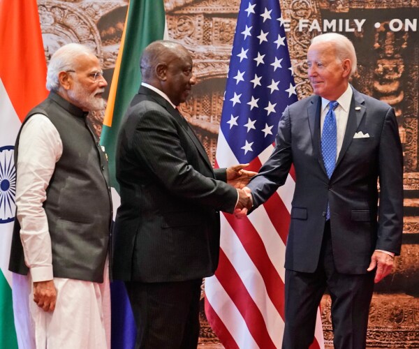 G20 Adds African Union, Rejects Use of Force in Ukraine