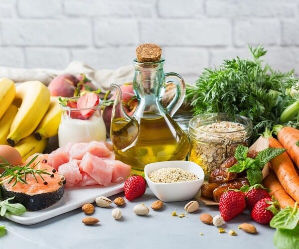 foods included in the plant-based Mediterranean diet