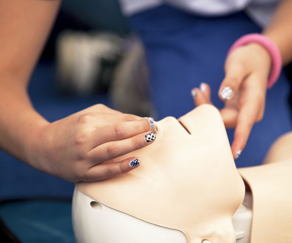 CPR Instructor Has Heart Attack, Student Saves Him