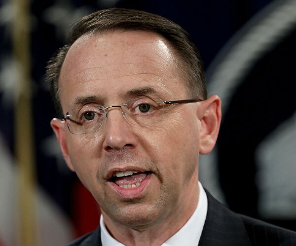Rosenstein to WH: Issues May Delay Kushner's Security Clearance 