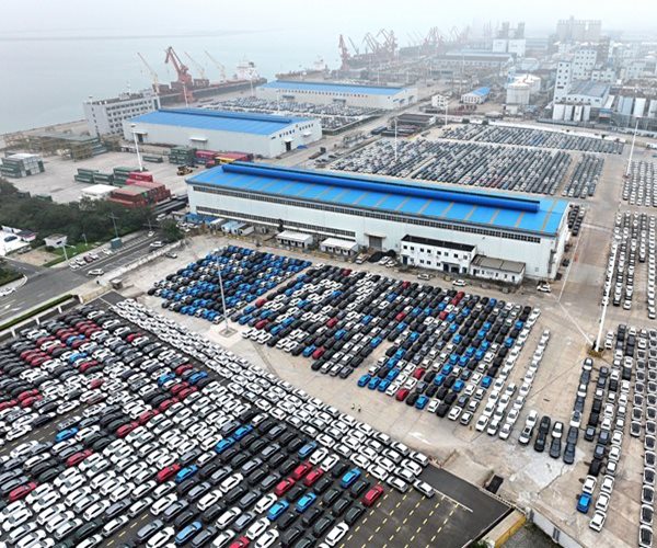 China's Exports to US Sink 27%