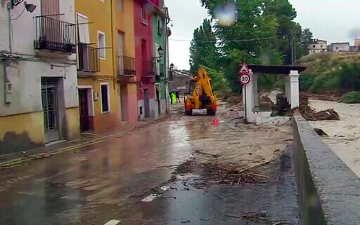 Death Toll Rises to 6 in Torrential Rains in Southeast Spain