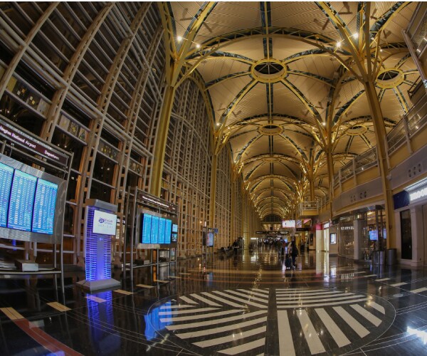 How Expanding D.C.'s Reagan Airport Would Reduce Ticket Prices