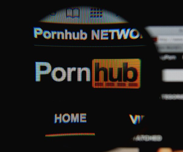 Navy Probing Peephole Videos Posted to Porn Site