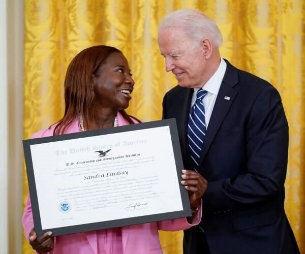 Sandra Lindsay