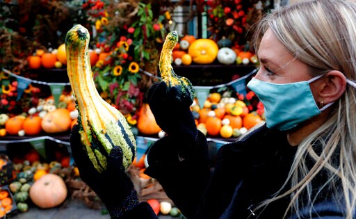 UK Could See New Lockdown in Days as Virus Cases Surge