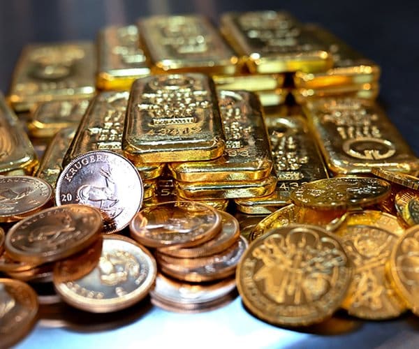 Gold Climbs to 3-Week High After US-Iran Ceasefire