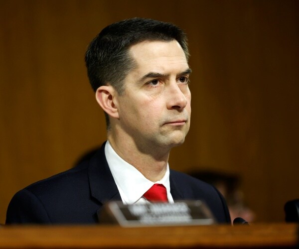Sen. Cotton Seeks DOJ Review of Airwallex's China Ties