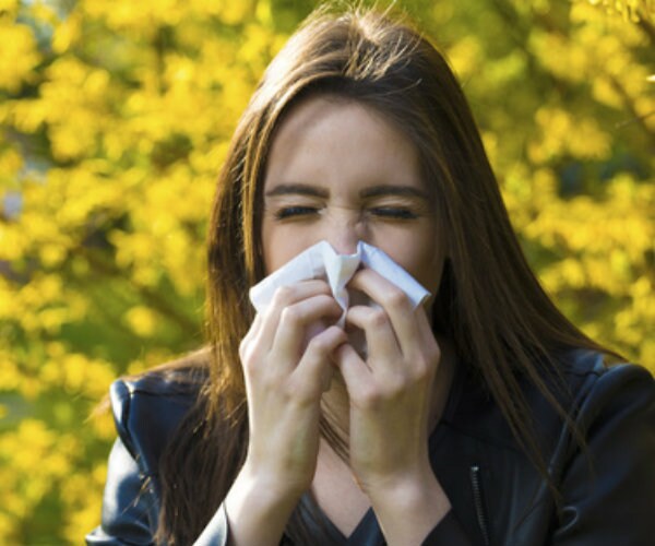 Six Natural Ways to Help You Beat Allergy Season