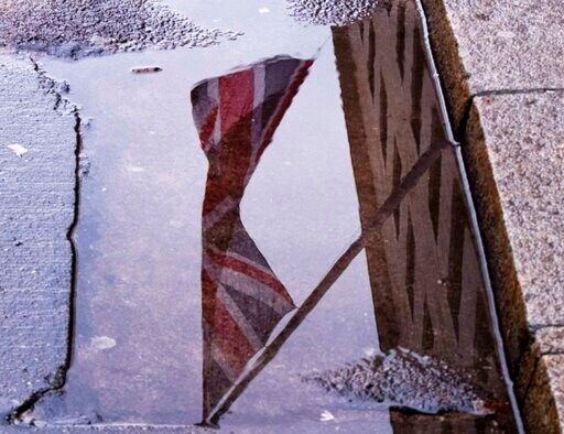 Fear Mounting for British in EU as 'no-deal' Brexit Looms