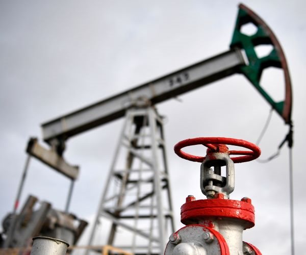 Oil Up 3% on OPEC  Output Cut, Russian Crude Price Cap