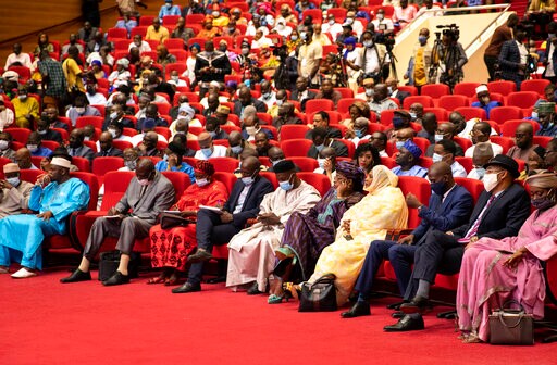 Mali Junta Agrees to 18-month Transition Government