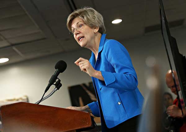 Elizabeth Warren Blasts SEC Chief over Delays, Enforcement