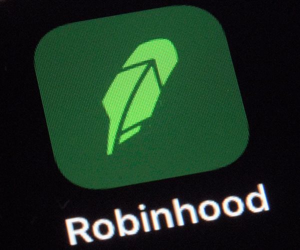 Robinhood Suspends Super Bowl Bets After CFTC Directive 