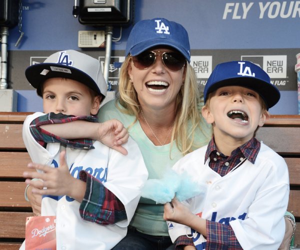 britney ppears and sons preston, left, and jayden