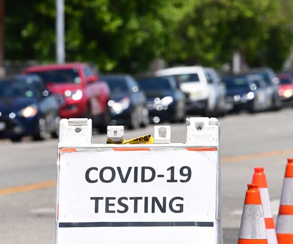 a coronavirus test site in los angeles