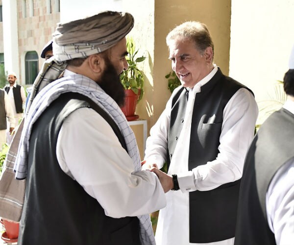 Taliban Meet US Peace Envoy for First Time Since 'Dead' Deal