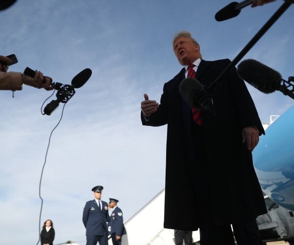 Trump to Greet Thousands of Vets at NY Parade Monday