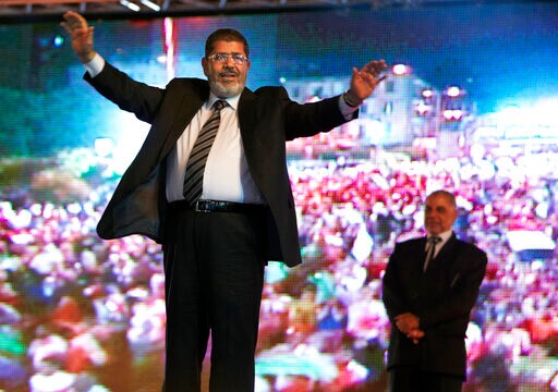 Egypt's Morsi Quietly Buried, a Day after Courtroom Death