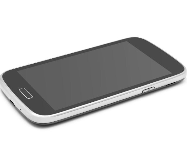 Father Takes Hands-On Approach to Protect Daughter Online