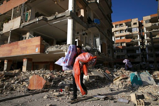 Criticism of US Sanctions Returns in Iran after Earthquake