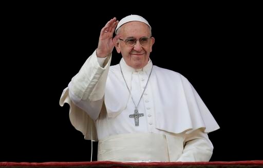 Pope Wishes Christmas Peace to Those Scarred by war