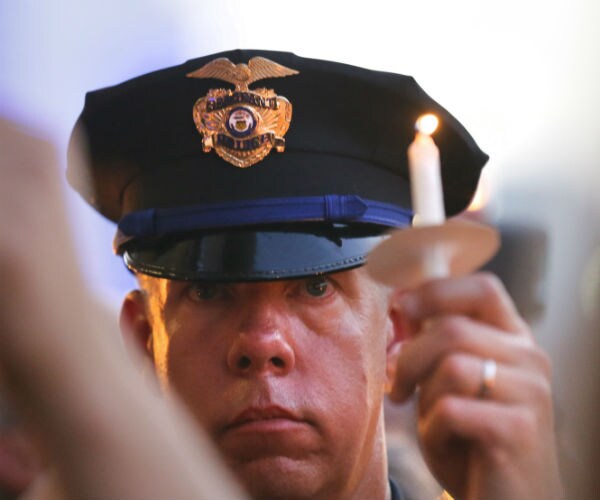 Hating Police Will Not Improve Lives 