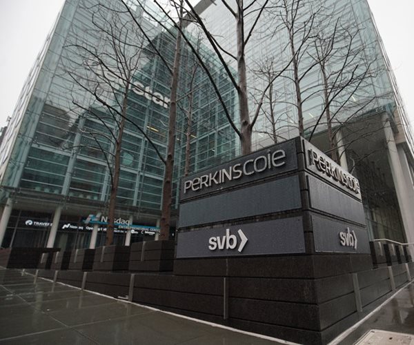 Fed May Reverse Rules That Masked SVB Losses