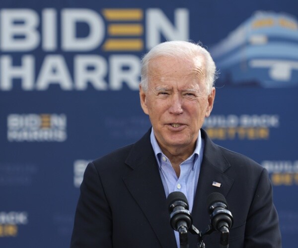 joe biden speaks to crowd