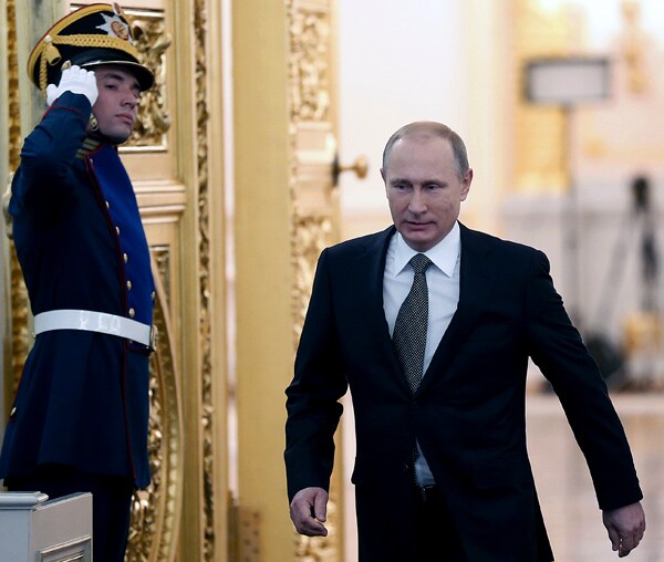 Vladimir Putin State of the Nation Speech: Stay Strong in Economic Slump