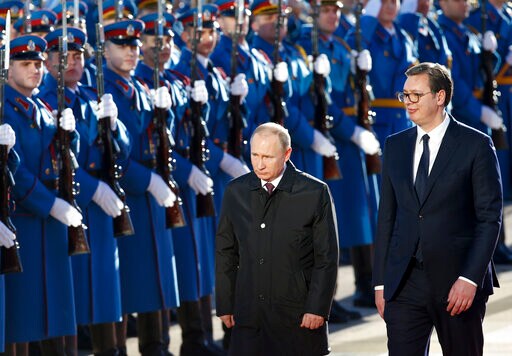 Vladimir Putin Gets Lavish Welcome on Visit to Ally Serbia