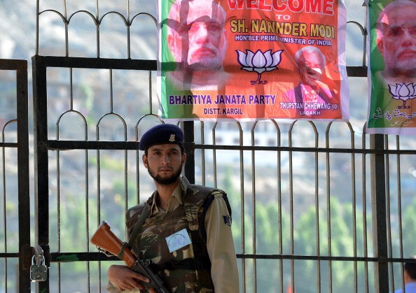 Indian Soldier Dies in Kashmir Clashes 