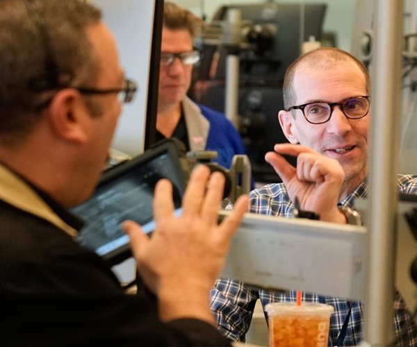 Stocks Eye Higher Open on Mideast Hopes