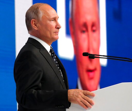 Putin Praises Russian GRU Military Intel for Its 100 Years