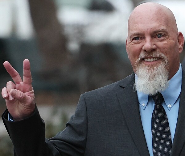 Jurors Hear From Man Who Propped Feet on Pelosi Office Desk